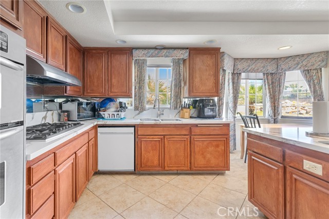 40420 Valiente Drive, Palmdale CA: https://media.crmls.org/medias/6d9da565-0c38-4e5f-9660-ef44c522d863.jpg