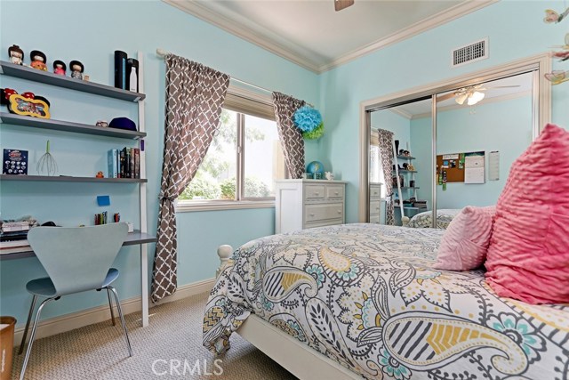 108 Helberta Avenue, Redondo Beach, California 90277, 4 Bedrooms Bedrooms, ,2 BathroomsBathrooms,Residential,Sold,Helberta,SB17041360