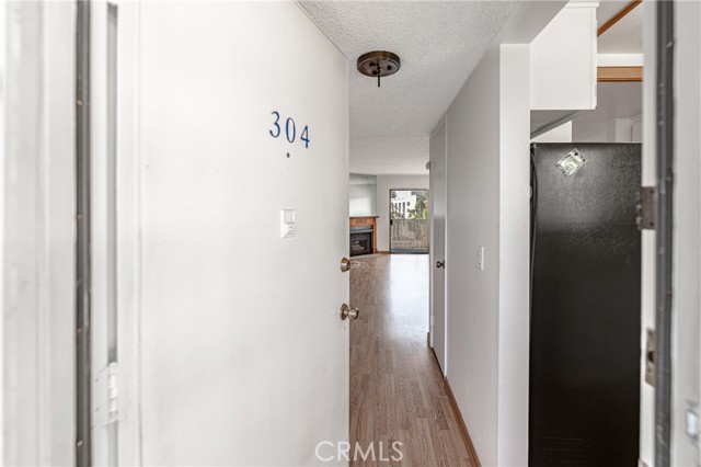 Detail Gallery Image 27 of 46 For 955 E 3rd St #304,  Long Beach,  CA 90802 - 2 Beds | 1 Baths