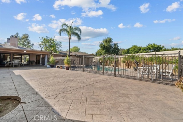 8817 Louise Avenue, Sherwood Forest CA: https://media.crmls.org/medias/6d9ef292-3c32-46ef-a69e-88208a2faaff.jpg