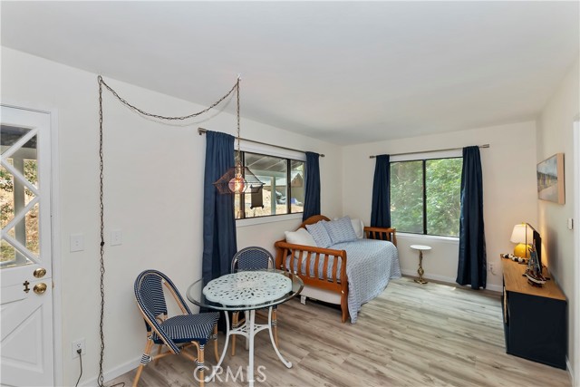Detail Gallery Image 7 of 32 For 23677 Hillside Dr, Crestline,  CA 92325 - 1 Beds | 1 Baths
