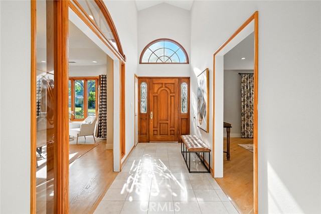 1210 Los Altos Avenue, Long Beach CA: https://media.crmls.org/medias/6da1f805-766f-4170-a54c-88227c686e28.jpg