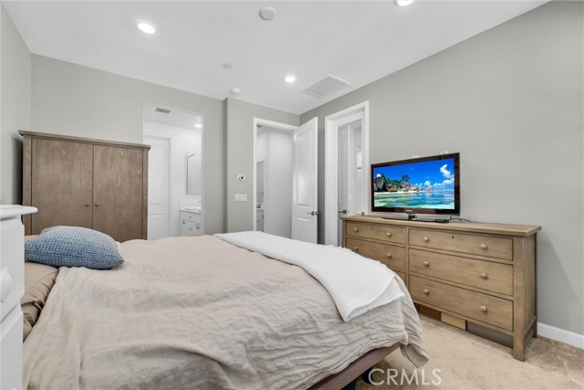 Detail Gallery Image 15 of 26 For 4338 Canyon Coral, Yorba Linda,  CA 92886 - 3 Beds | 2/1 Baths