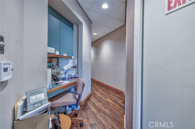 Image 39 of 52 For 16336 Whittier