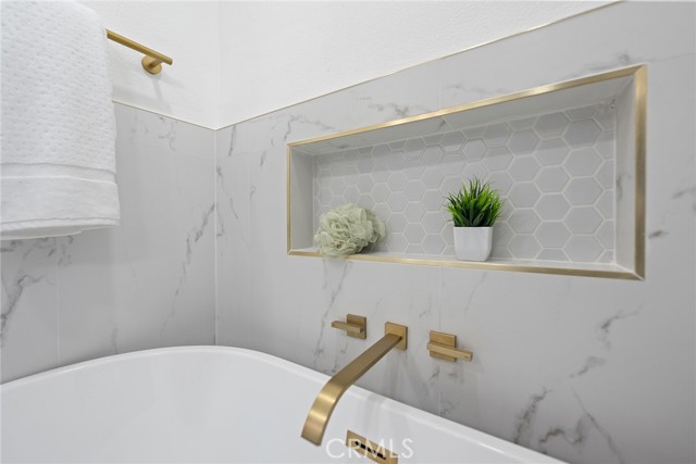 Detail Gallery Image 19 of 28 For 23832 La Rosa, Lake Forest,  CA 92630 - 4 Beds | 2 Baths