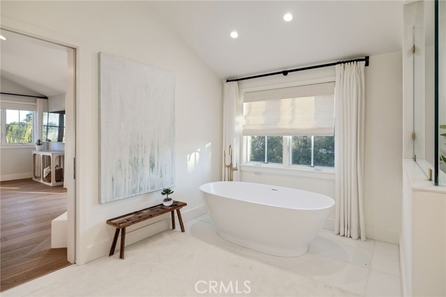 Detail Gallery Image 56 of 70 For 1450 6th St, Manhattan Beach,  CA 90266 - 6 Beds | 5/1 Baths