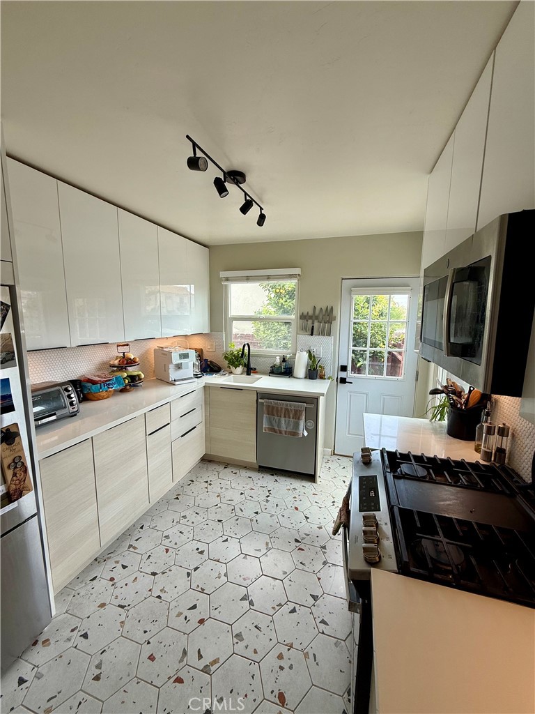 3671 Madison Avenue - photo 3