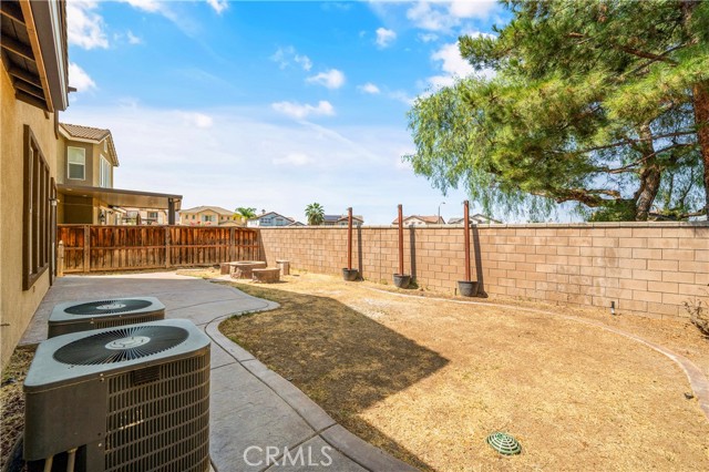 Detail Gallery Image 39 of 48 For 1427 Butterfly Ct, Hemet,  CA 92545 - 5 Beds | 3/1 Baths