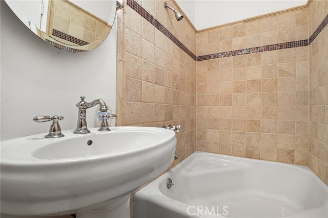Detail Gallery Image 30 of 37 For 3329 Adina Dr, Los Angeles,  CA 90068 - 3 Beds | 3/1 Baths
