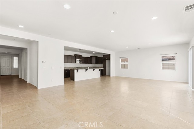 Detail Gallery Image 14 of 32 For 34852 Silversprings, Murrieta,  CA 92563 - 4 Beds | 3/1 Baths