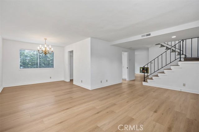 Detail Gallery Image 7 of 42 For 14802 Elm Ave, Irvine,  CA 92606 - 4 Beds | 2/1 Baths