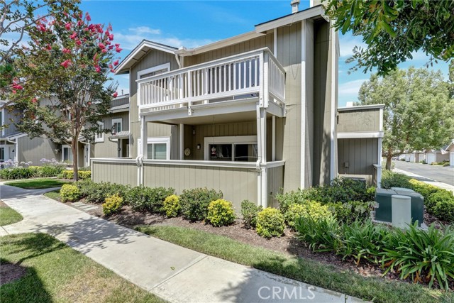 Detail Gallery Image 3 of 39 For 54 Monroe #73,  Irvine,  CA 92620 - 2 Beds | 2 Baths