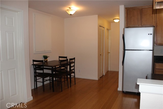 Detail Gallery Image 5 of 16 For 1114 Nord, Chico,  CA 95926 - 3 Beds | 2 Baths