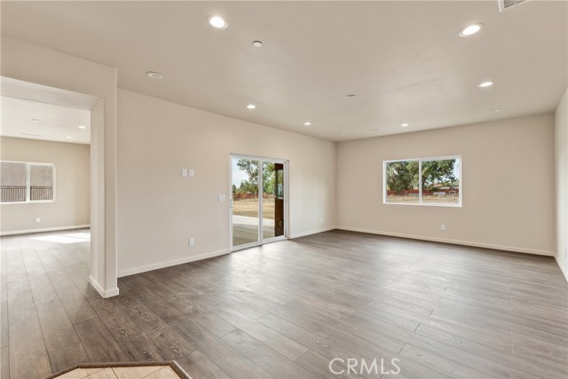 Detail Gallery Image 17 of 70 For 35750 Brookwood Ct, Yucaipa,  CA 92399 - 5 Beds | 4/1 Baths