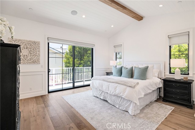 2001 Oak Avenue, Manhattan Beach, California 90266, 5 Bedrooms Bedrooms, ,5 BathroomsBathrooms,Residential,For Sale,Oak,SB25183354