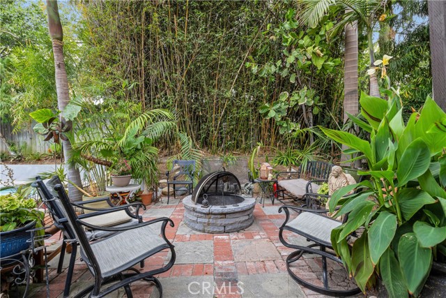 Detail Gallery Image 34 of 36 For 1956 Flamingo Dr, Costa Mesa,  CA 92626 - 4 Beds | 3 Baths