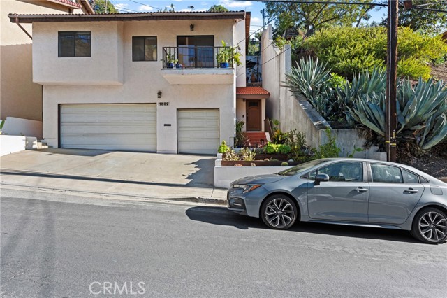 Detail Gallery Image 33 of 46 For 1832 Redcliff St, Los Angeles,  CA 90026 - 3 Beds | 3 Baths