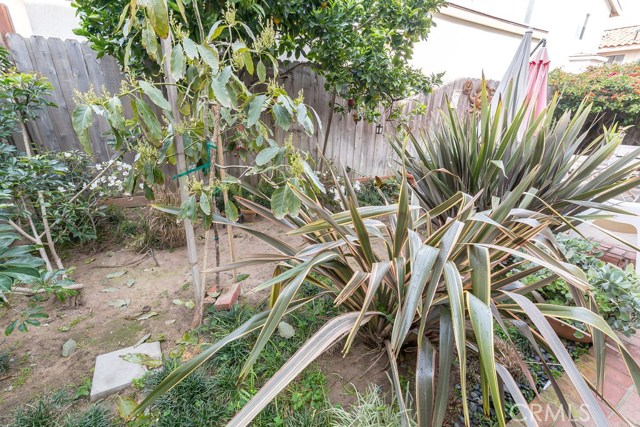 205 Lucia Avenue, Redondo Beach, California 90277, 7 Bedrooms Bedrooms, ,3 BathroomsBathrooms,Residential,Sold,Lucia,SB17052115