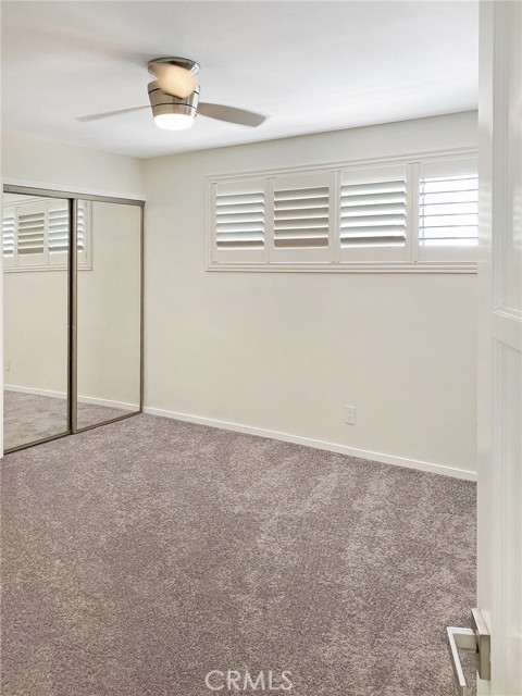 Detail Gallery Image 10 of 25 For 204 Avenue E, Redondo Beach,  CA 90277 - 3 Beds | 2 Baths