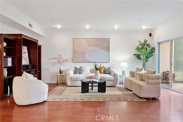 Detail Gallery Image 16 of 34 For 912 Arcadia #6,  Arcadia,  CA 91007 - 3 Beds | 2/1 Baths