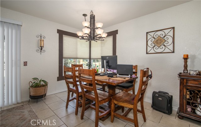 Detail Gallery Image 12 of 35 For 35206 Forest Ln, Yucaipa,  CA 92399 - 3 Beds | 2 Baths