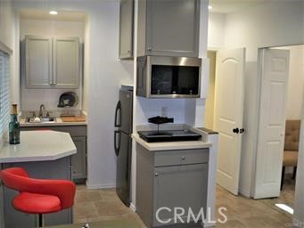 Detail Gallery Image 2 of 8 For 7102 Scarborough  Peak Drive, West Hills,  CA 91307 - 1 Beds | 1 Baths