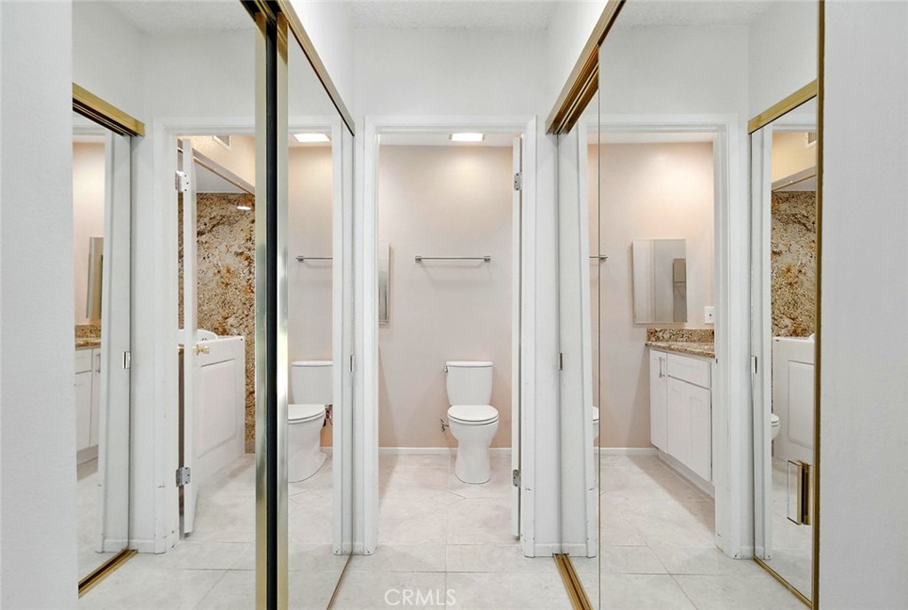 https://media.crmls.org/medias/6dad4cc8-488a-40bc-a788-cb38093a2a3c.jpg?preset=X-Large