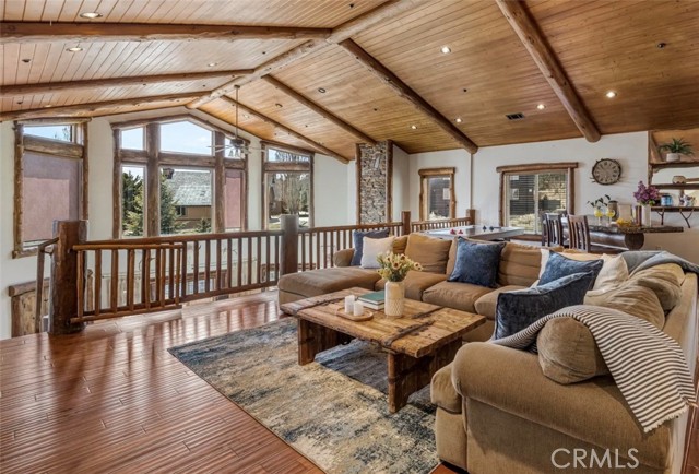 Detail Gallery Image 10 of 23 For 42521 Bear Loop North, Big Bear City,  CA 92314 - 4 Beds | 4/1 Baths