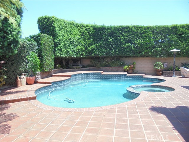 1535 Via Arroyo, La Verne CA: https://media.crmls.org/medias/6daefd33-1fd5-4d3a-ae8d-f7590763501e.jpg