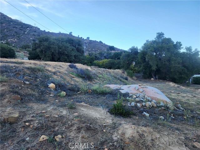 Detail Gallery Image 4 of 9 For 11 Bowmore Way, Lake Elsinore,  CA 92530 - – Beds | – Baths