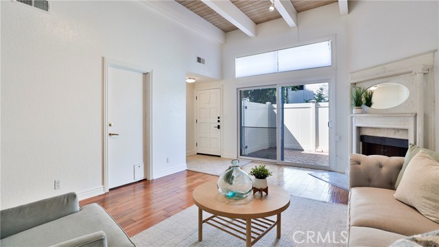 2607 Nelson Ave, Redondo Beach, California 90278, 2 Bedrooms Bedrooms, ,1 BathroomBathrooms,Residential,Sold,Nelson Ave,OC22046640