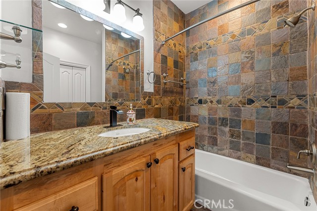 Detail Gallery Image 23 of 32 For 23988 Scenic, Crestline,  CA 92325 - 3 Beds | 2 Baths
