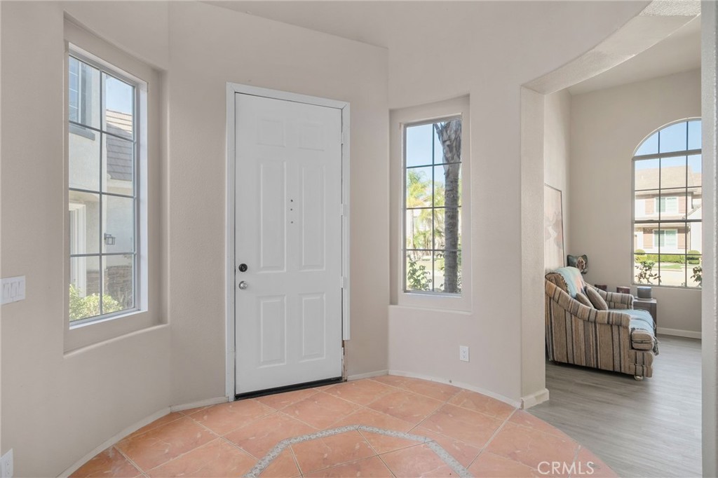 MLS #CV25170350 img 3