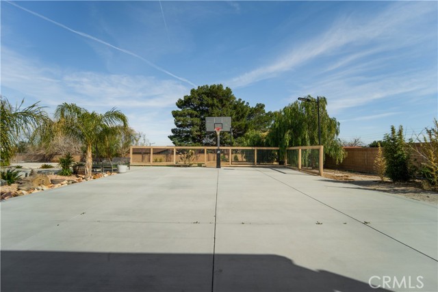 Detail Gallery Image 44 of 62 For 4518 W Avenue M14, Quartz Hill,  CA 93536 - 4 Beds | 5 Baths