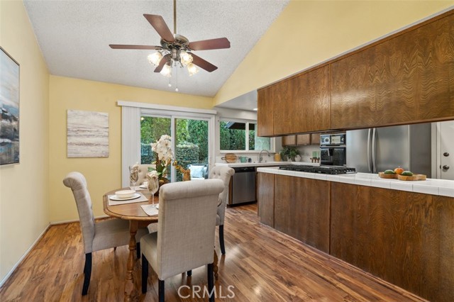 5615 Sultana Avenue, Temple City CA: https://media.crmls.org/medias/6db75fad-424f-4bc6-b86a-d2df5dd7fc09.jpg
