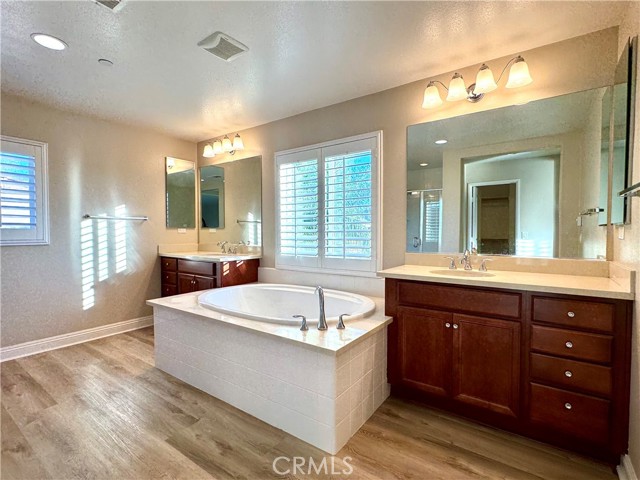 Detail Gallery Image 28 of 36 For 13945 Barnett Ln, Corona,  CA 92880 - 5 Beds | 3/1 Baths