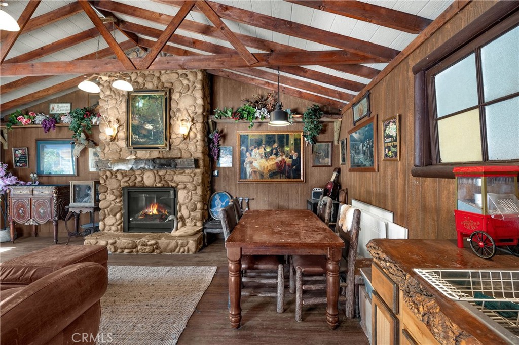 6db7ddc7 05c3 4b29 A9a4 856e2a9a498c