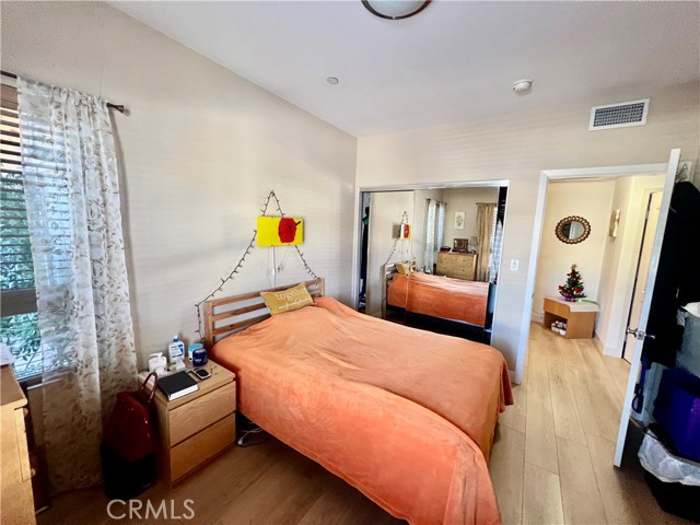 Detail Gallery Image 9 of 15 For 1515 Grismer Ave #102,  Burbank,  CA 91504 - 2 Beds | 2 Baths