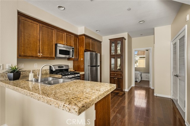 Detail Gallery Image 9 of 45 For 1415 Abelia, Irvine,  CA 92606 - 3 Beds | 3 Baths