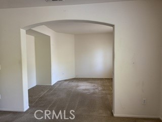https://media.crmls.org/medias/6db86f44-55c7-489d-8a69-d281eb7d8b62.jpg?preset=X-Large