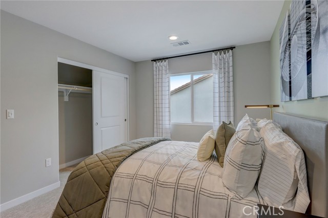 30973 Avenida Ramblas, Highland CA: https://media.crmls.org/medias/6db9bb0f-a106-4b88-8243-903b57b4c4d1.jpg