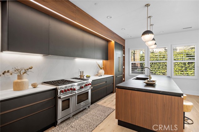 Detail Gallery Image 15 of 49 For 51 Fenway, Irvine,  CA 92620 - 4 Beds | 4/1 Baths