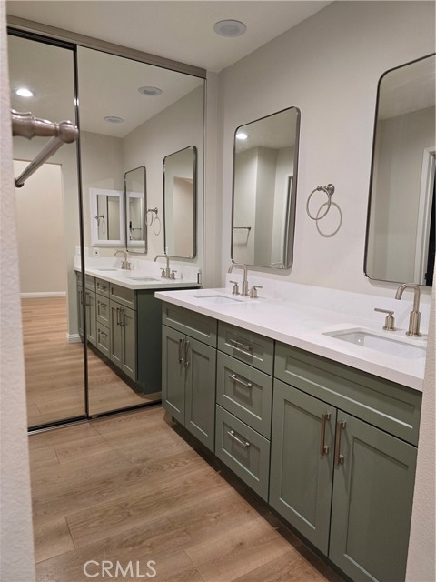 Detail Gallery Image 14 of 18 For 5800 Owensmouth Ave #21,  Woodland Hills,  CA 91367 - 2 Beds | 2 Baths