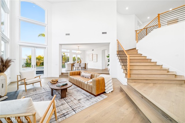 6692 Alamitos Circle, Huntington Beach CA: https://media.crmls.org/medias/6dbc16f7-5722-47e5-b9da-37d21b5e8eed.jpg
