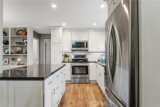 Detail Gallery Image 10 of 52 For 91 Calle Aragon #D,  Laguna Woods,  CA 92637 - 2 Beds | 2 Baths