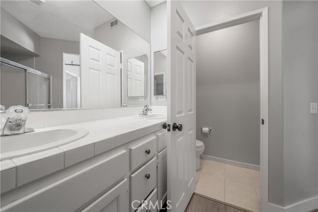 11544 Treeview Court, Moorpark CA: https://media.crmls.org/medias/6dbe5f8d-43ef-4a0c-ba30-d26ea3574b8b.jpg