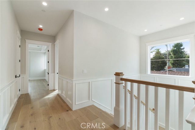 617 36th Street, Manhattan Beach, California 90266, 6 Bedrooms Bedrooms, ,6 BathroomsBathrooms,Residential,Sold,36th,SB22005152