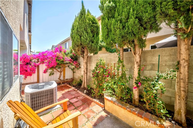 1370 Abraham Terace, Harbor City CA: https://media.crmls.org/medias/6dbe79e3-6189-4fe1-8613-2868512b80e3.jpg