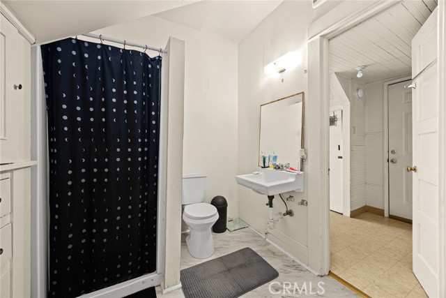 1156 Steuben Street, Pasadena CA: https://media.crmls.org/medias/6dbf0cab-daa3-4cd8-99fc-ff21ec896b4f.jpg
