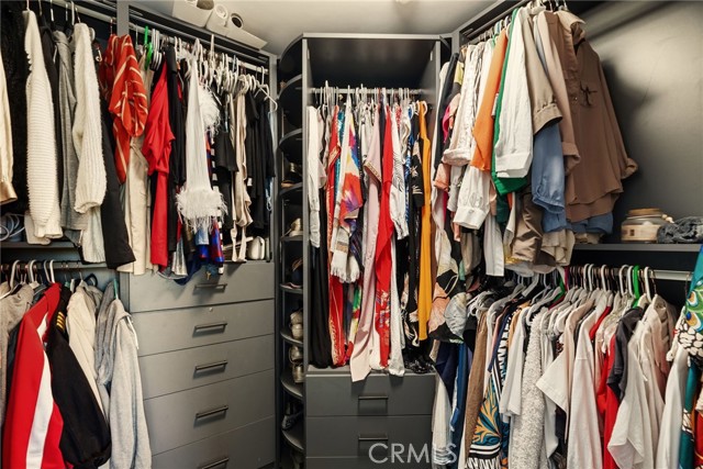 Detail Gallery Image 23 of 31 For 610 9th St a,  Hermosa Beach,  CA 90254 - 3 Beds | 2/1 Baths